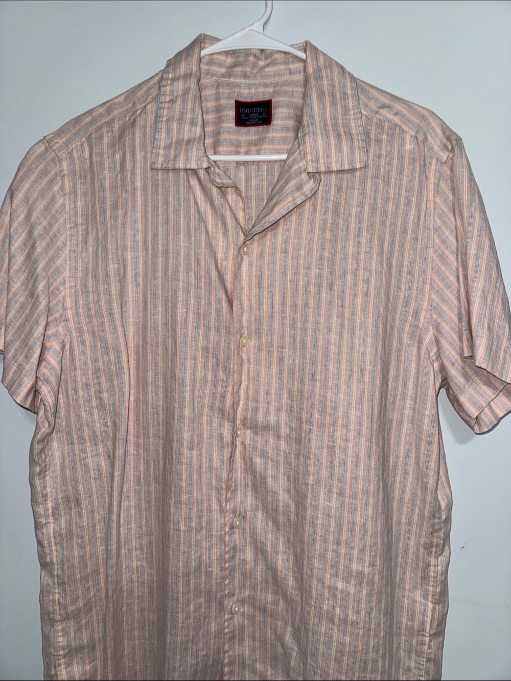 UNTUCKit Men's Short Sleeve Button-Down Shirt - Peach & Light Blue Stripe